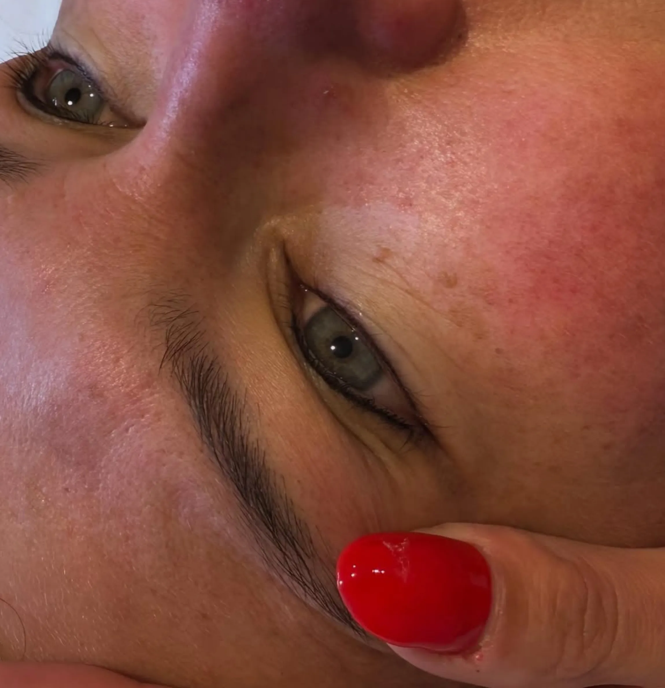 eyeliner tattoo pros and cons
